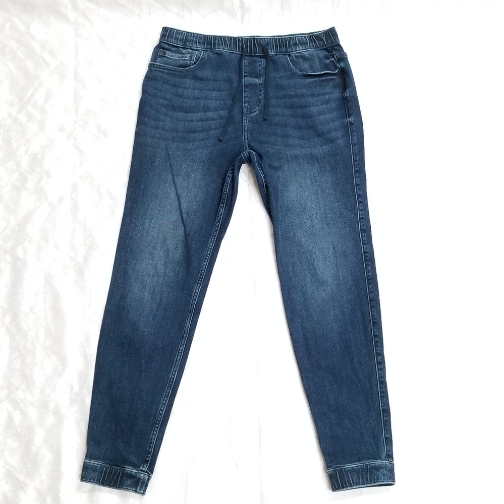 3/$25 Hollister Skinny Jogger Jeans!